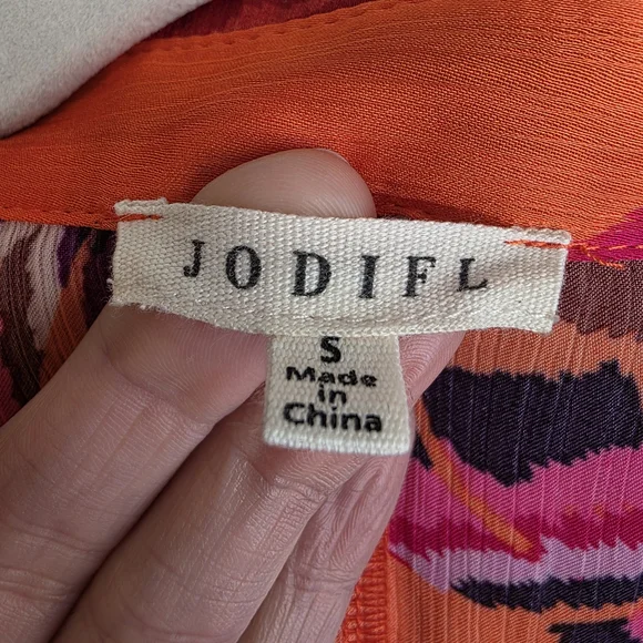 JODIFL Bold Orange and Pink Blouse - Picture 4 of 13